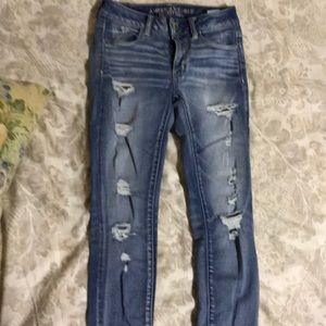American eagle distress jean